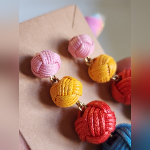 NWOT Colorful Woven Wrapped Dangling Ball Drop Earrings - Picture 7 of 9